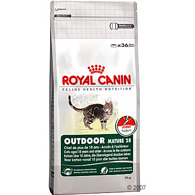 Royal canin outdoor mature 28      4 kg van kantoor artikelen tip.